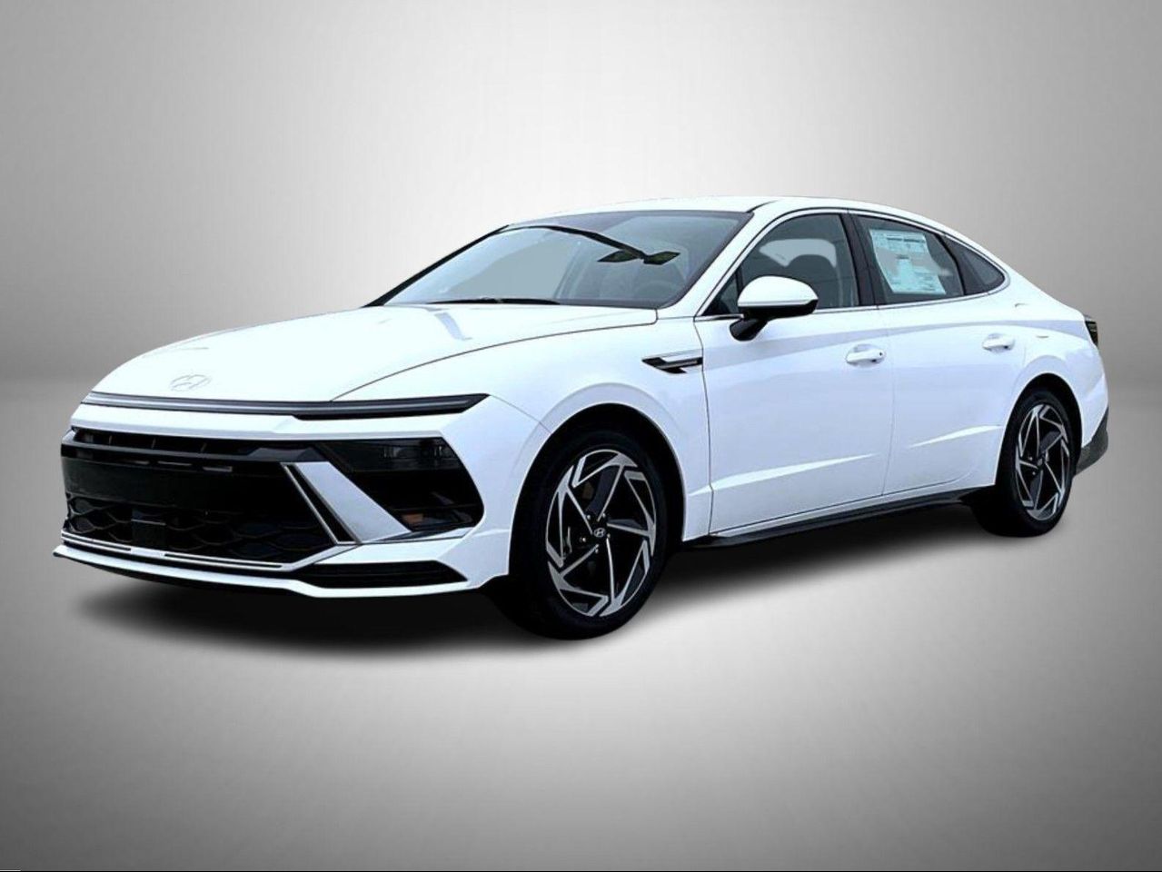 2026 Hyundai Sonata SEL's photo