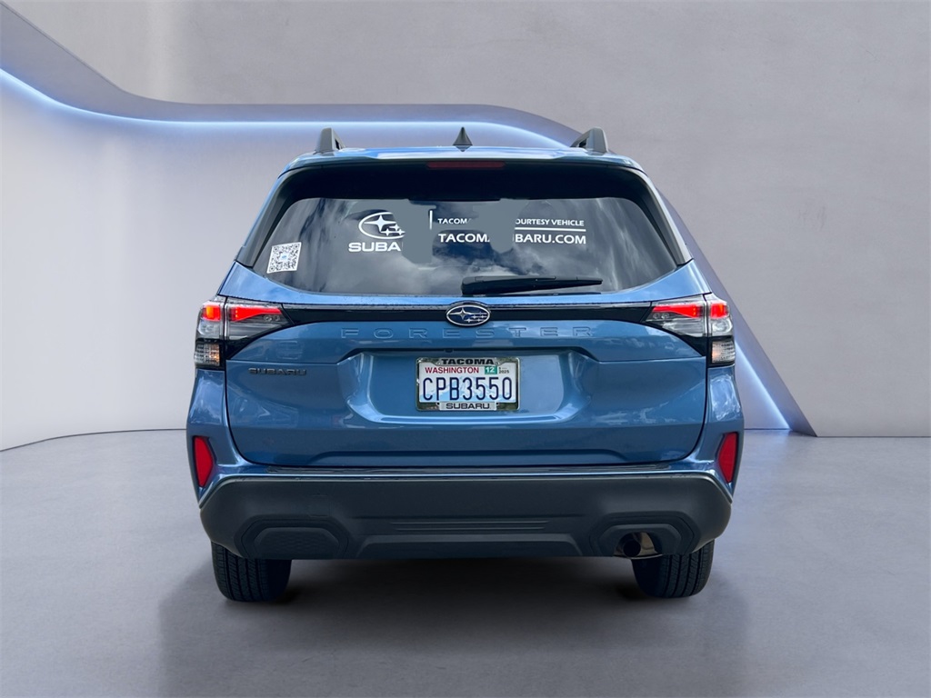 2025 Subaru Forester Premium photo 3