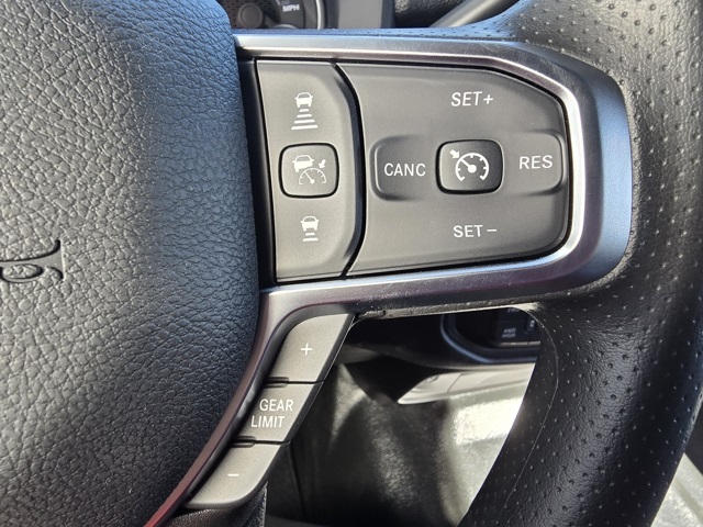 2026 Ram 2500 Tradesman photo 11