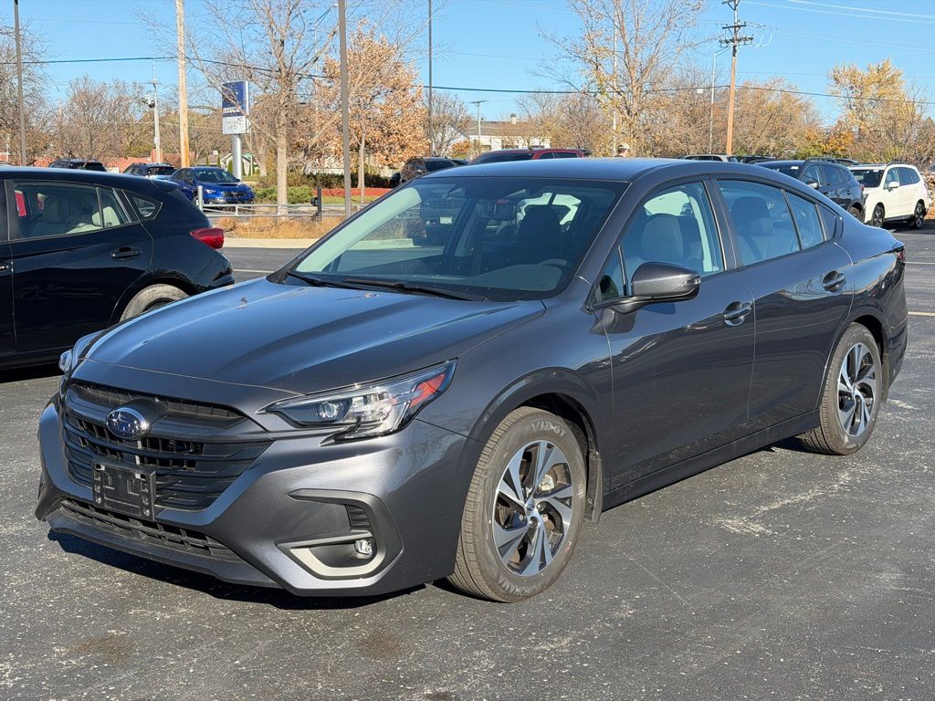 2025 Subaru Legacy Premium photo 3