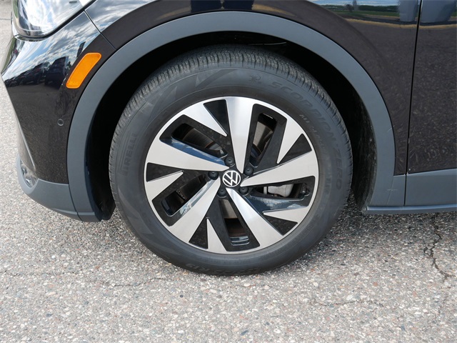 2024 Volkswagen ID.4 Standard photo 9