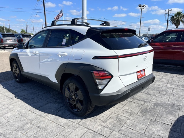 2026 Hyundai Kona SEL photo 4