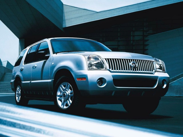 2004 Mercury Mountaineer's photo