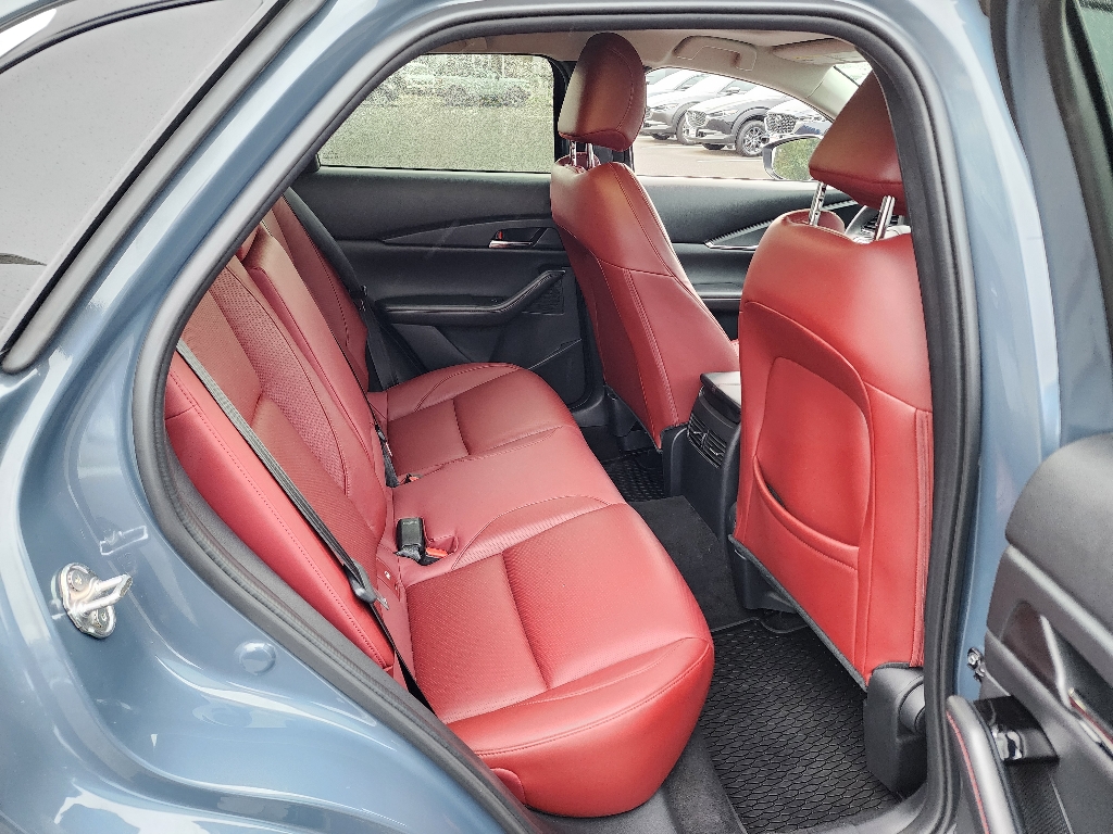 2022 Mazda CX-30 2.5 S Carbon photo 23