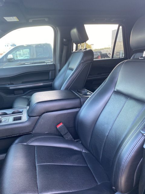 2020 Ford Expedition MAX XLT photo 6