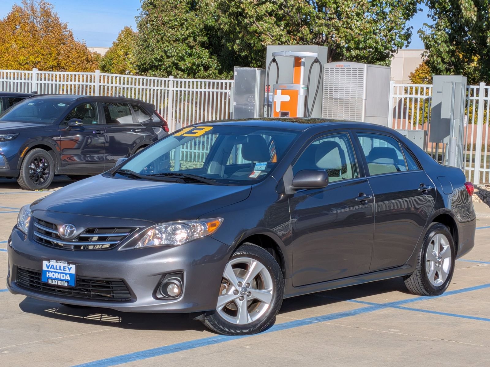 Used 2013 Toyota Corolla LE with VIN 2T1BU4EEXDC093839 for sale in Aurora, IL