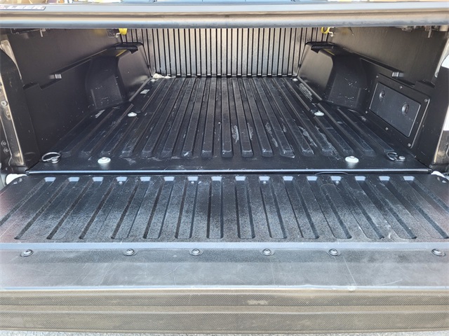 2022 Toyota Tacoma SR5 V6 photo 32