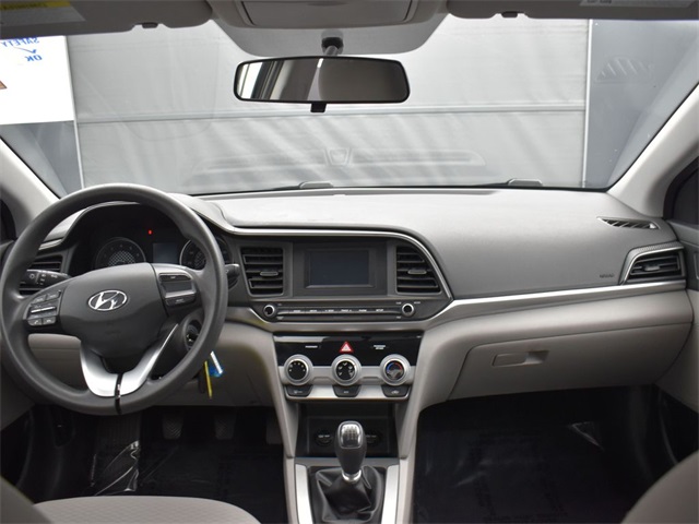 2019 Hyundai Elantra SE photo 8