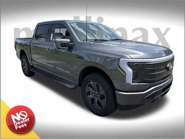 2025 Ford F-150 Lightning Lariat's photo