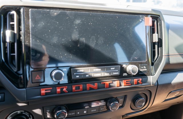 2026 Nissan Frontier Crew Cab PRO-4X photo 14