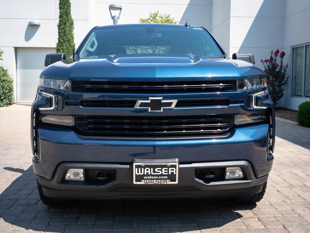 2020 Chevrolet Silverado 1500 RST photo 2