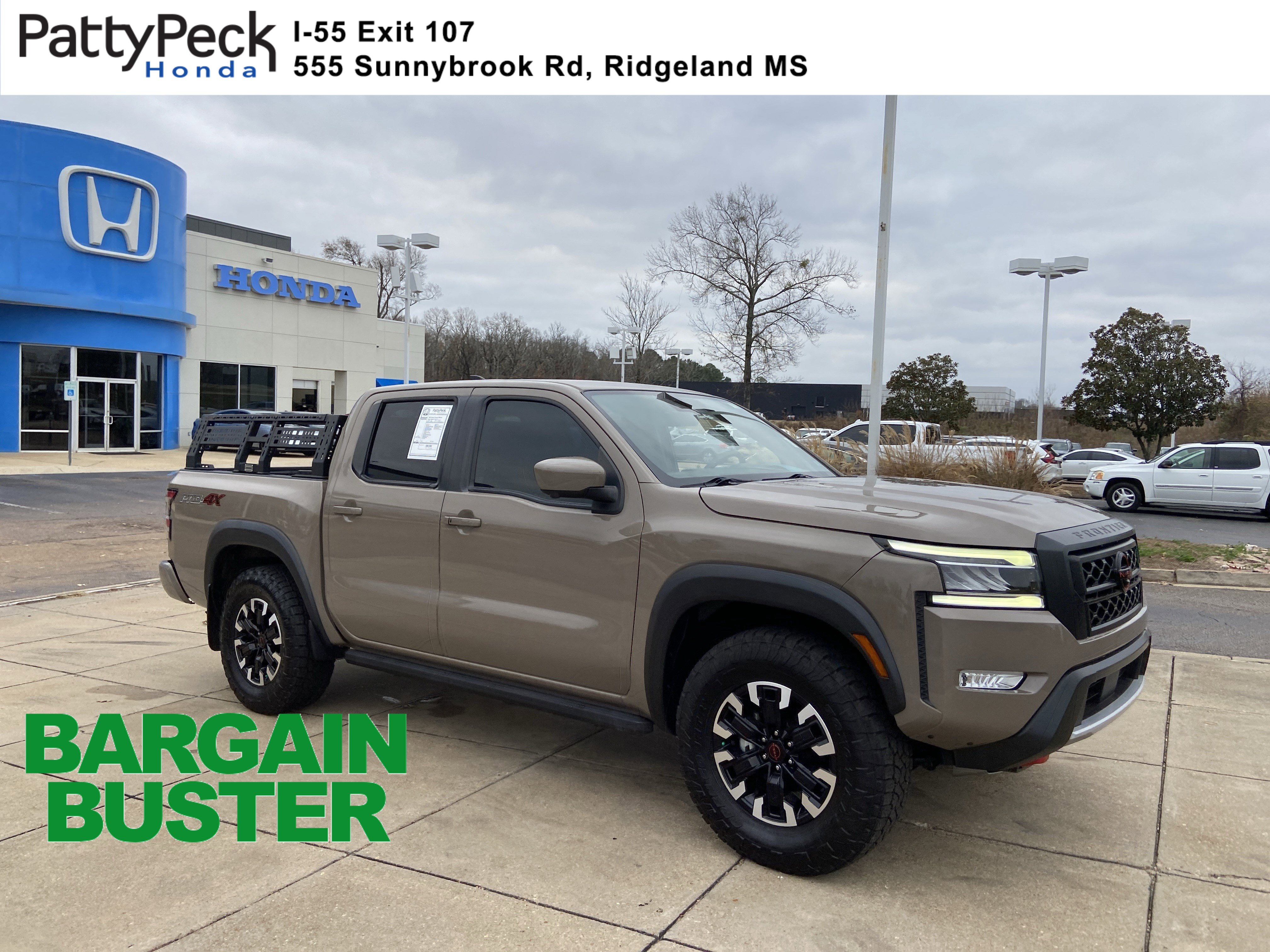 2023 Nissan Frontier PRO-4X's photo