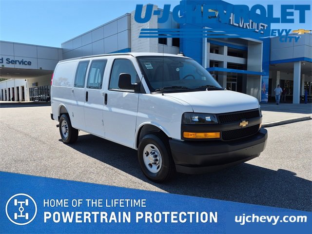 2025 Chevrolet Express Cargo Work Van's photo