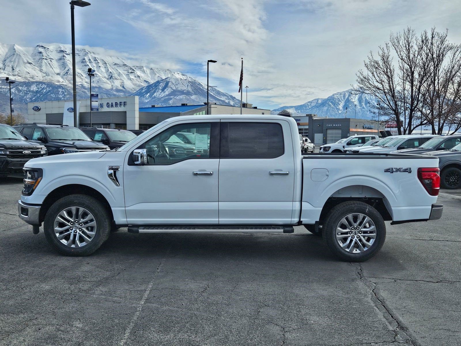 2025 Ford F-150 XLT photo 6