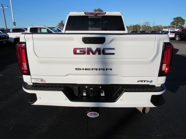 2021 Gmc Sierra 2500 HD AT4 photo 3
