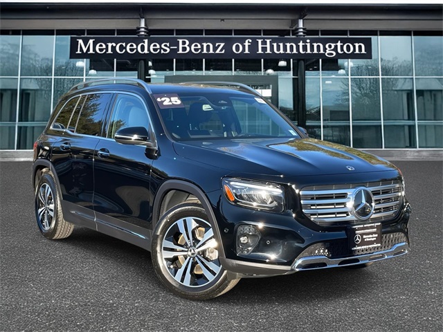 2025 Mercedes-Benz GLB Base's photo