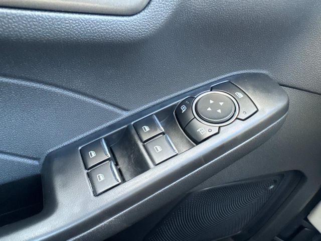 2025 Ford Escape Active photo 17