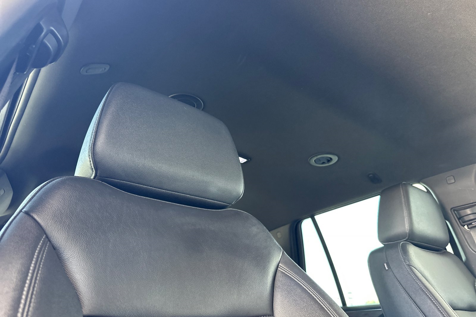 2023 Chevrolet Tahoe LT photo 18