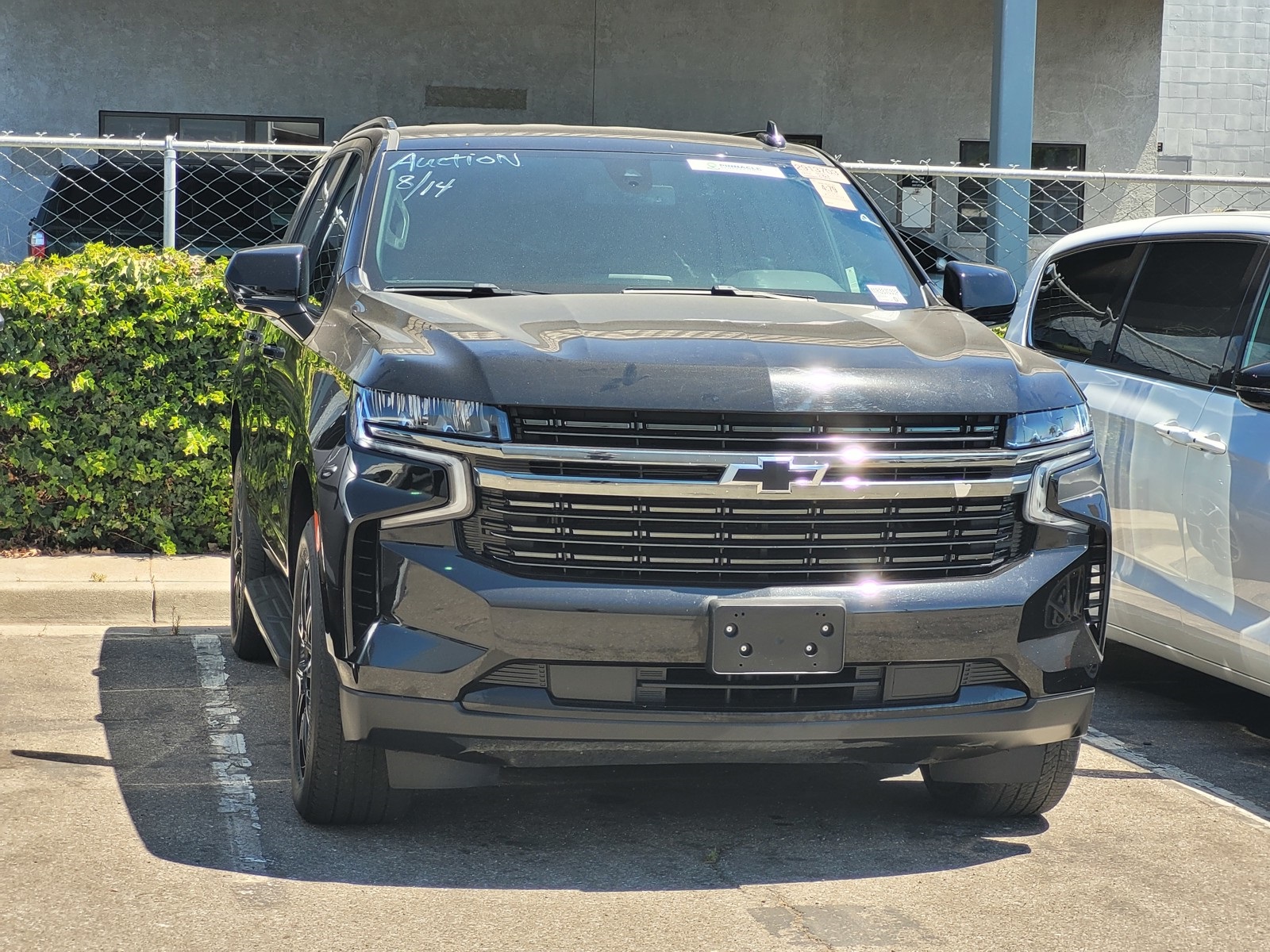 2021 Chevrolet Tahoe RST photo 2
