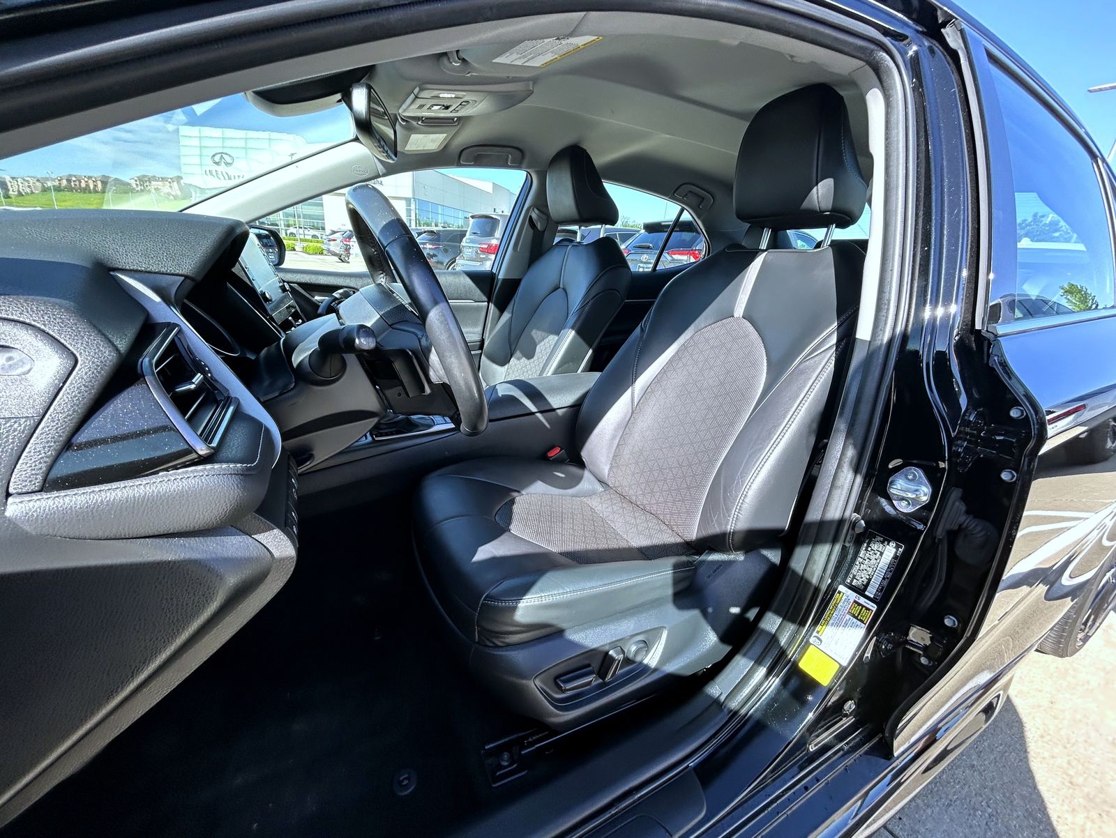 2023 Toyota Camry XSE photo 10