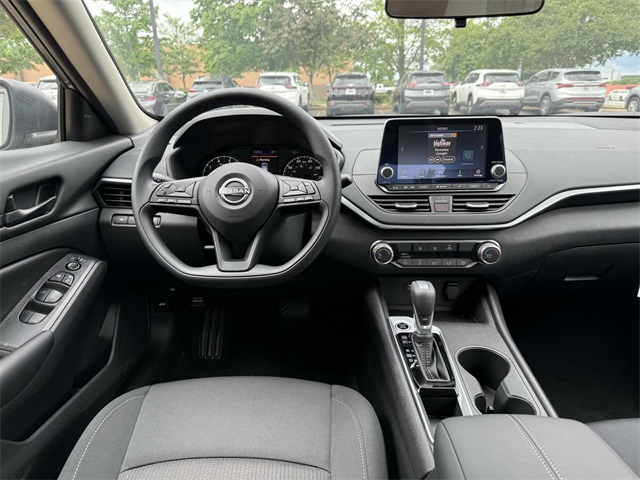 2025 Nissan Altima 2.5 S photo 2