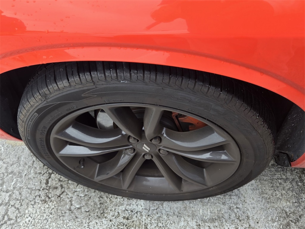2018 Dodge Challenger SXT photo 5