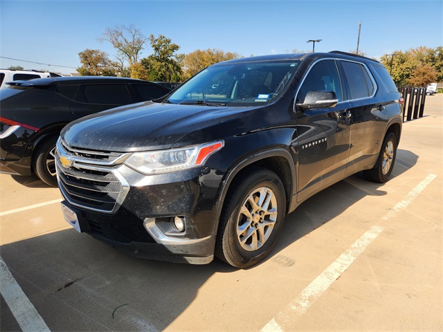 2019 Chevrolet Traverse 3LT photo 2