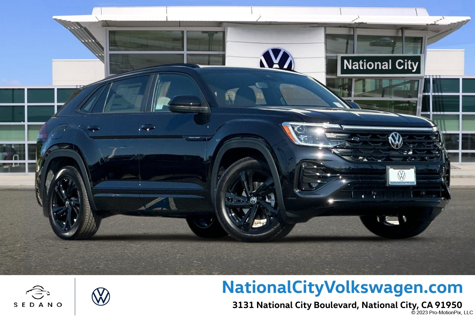 2026 Volkswagen Atlas Cross Sport SEL R-LINE's photo