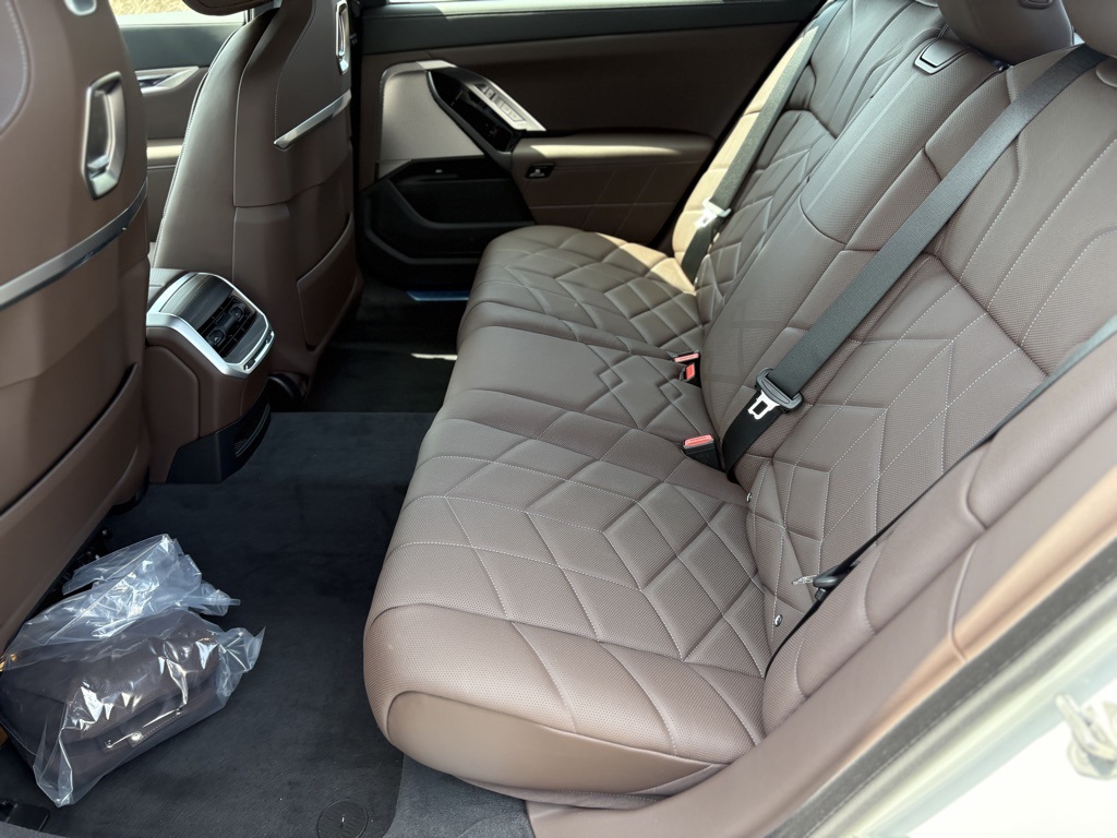 2025 Bmw i7 xDrive60 photo 18