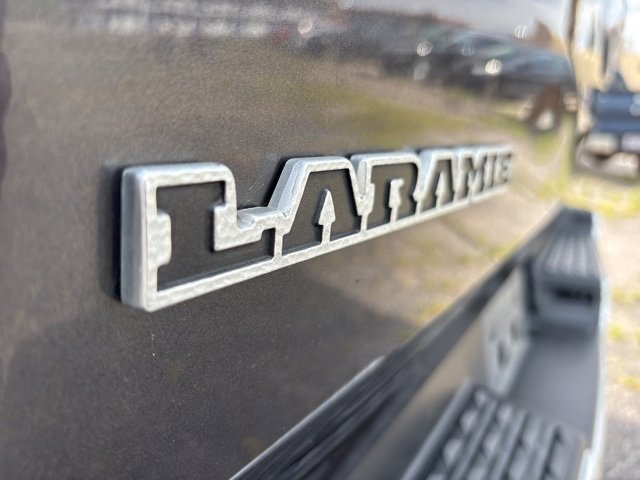 2019 Ram 1500 Laramie photo 11