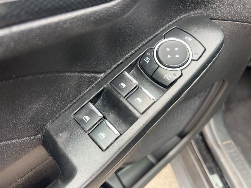 2023 Ford Escape ST-Line photo 20