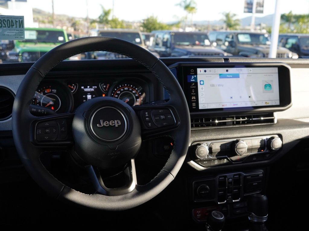 New 2026 Granite Crystal Metallic Clear-Coat Exterior Paint Jeep Willys image 24