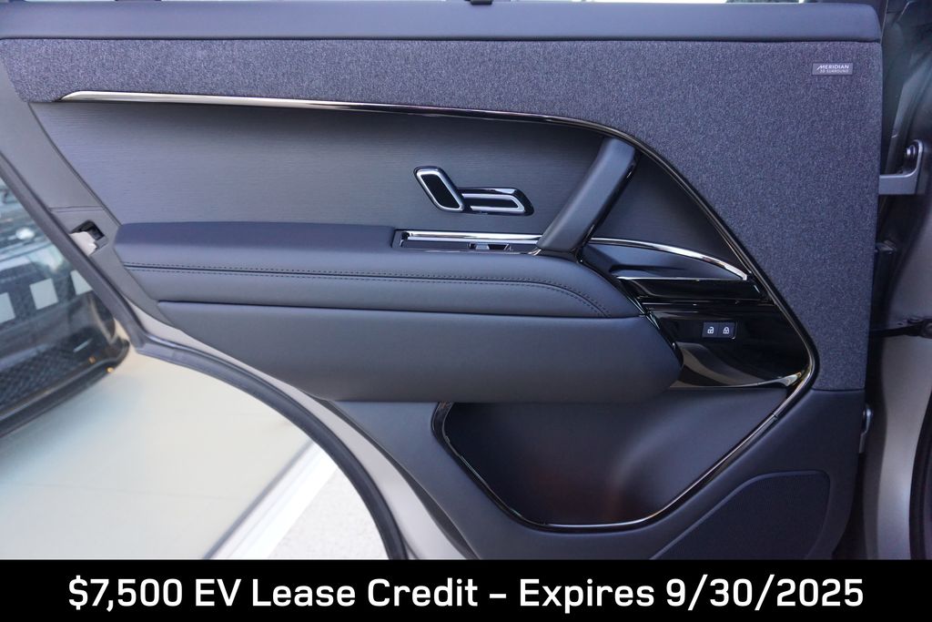 2025 Land Rover Range Rover Sport Autobiography photo 26
