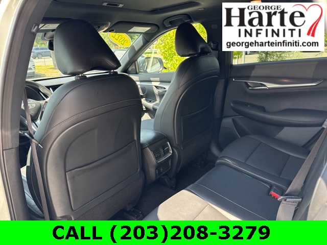 2022 Infiniti QX55 Luxe photo 12