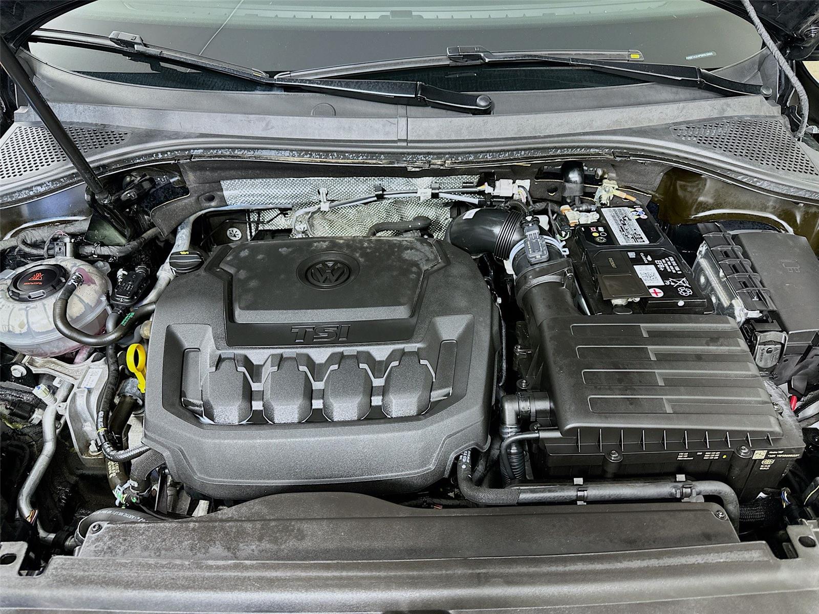 2023 Volkswagen Tiguan SE R-Line Black photo 29