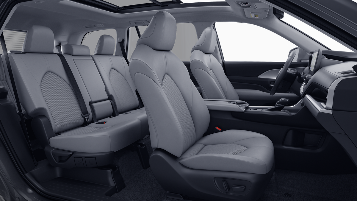 2026 Toyota Grand Highlander XLE photo 15