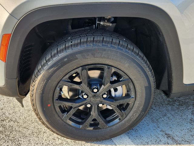 2025 Jeep Grand Cherokee Altitude X photo 11