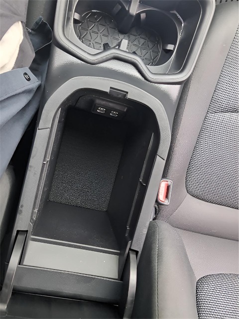 2024 Toyota RAV4 Hybrid LE photo 28