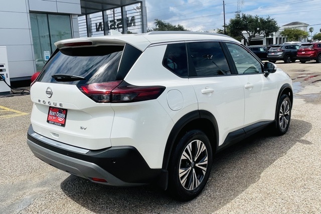 2023 Nissan Rogue SV photo 5