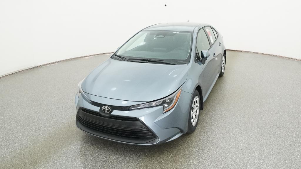 2026 Toyota Corolla LE photo 4