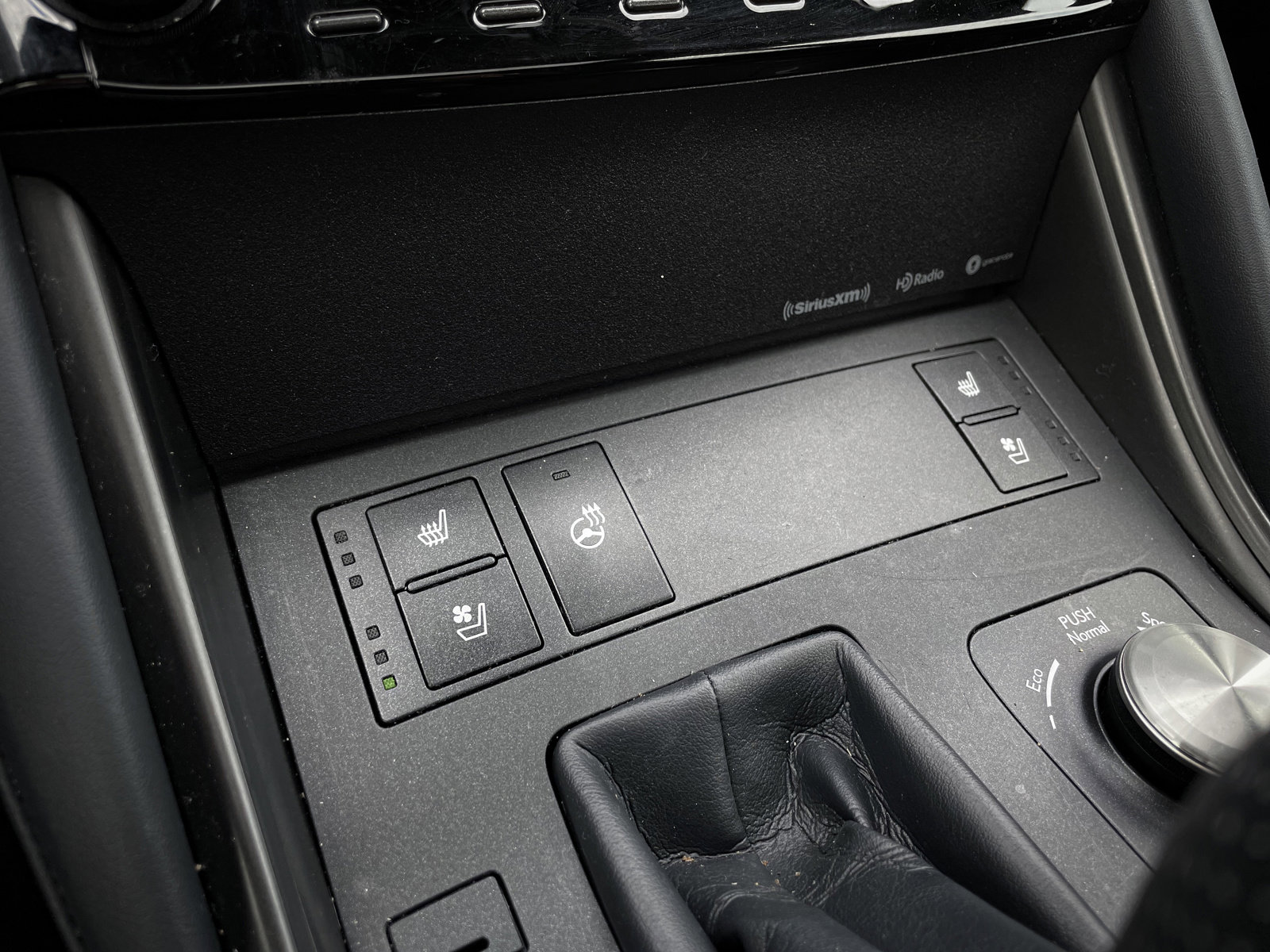 PreOwned 2021 Lexus IS IS 300 4dr Car in Winnipeg 290430 St. James