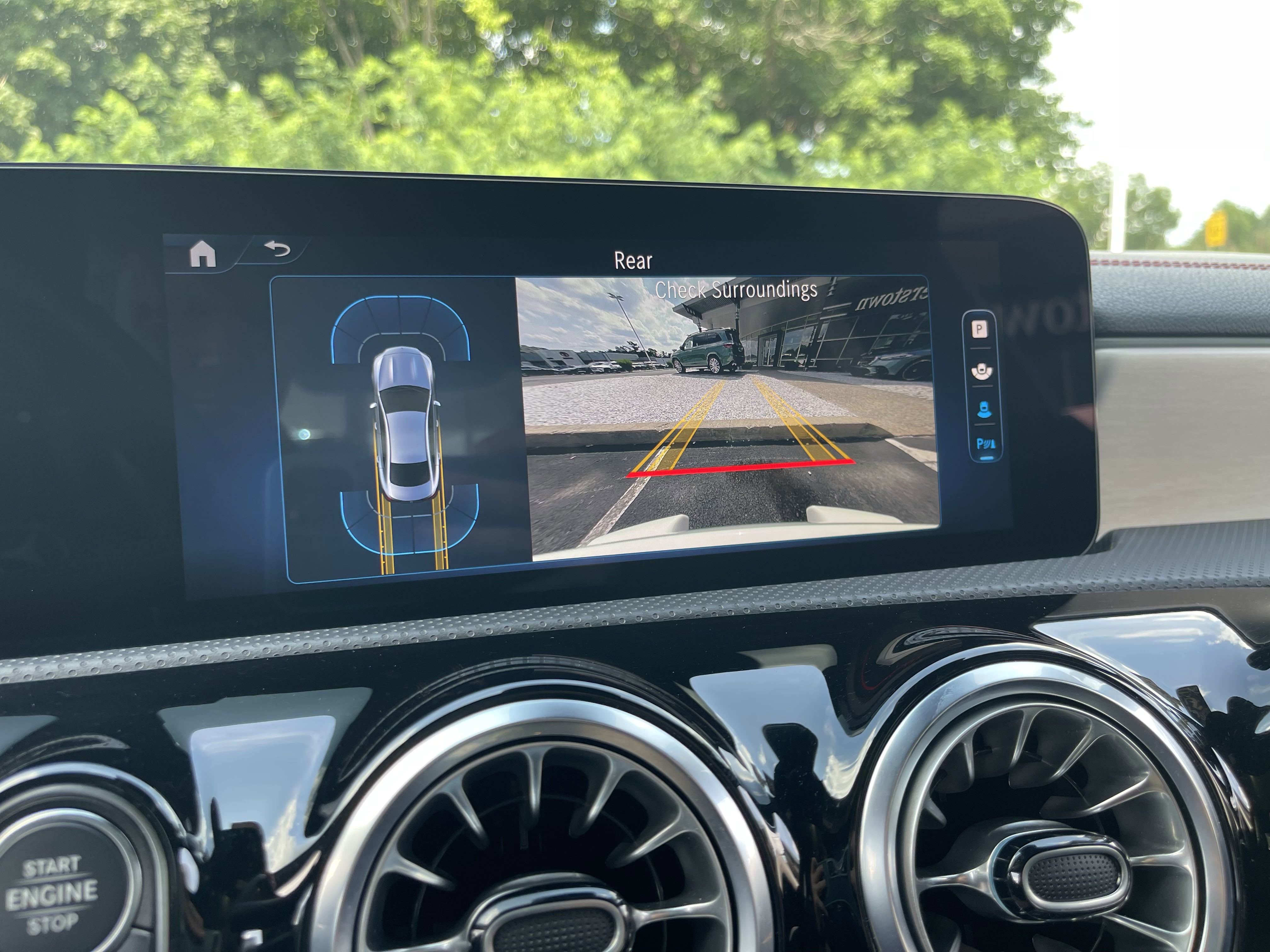 2025 Mercedes Benz CLA 250 photo 5