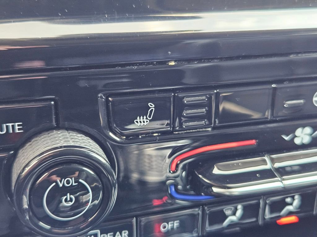 2023 Jeep Cherokee Base photo 21