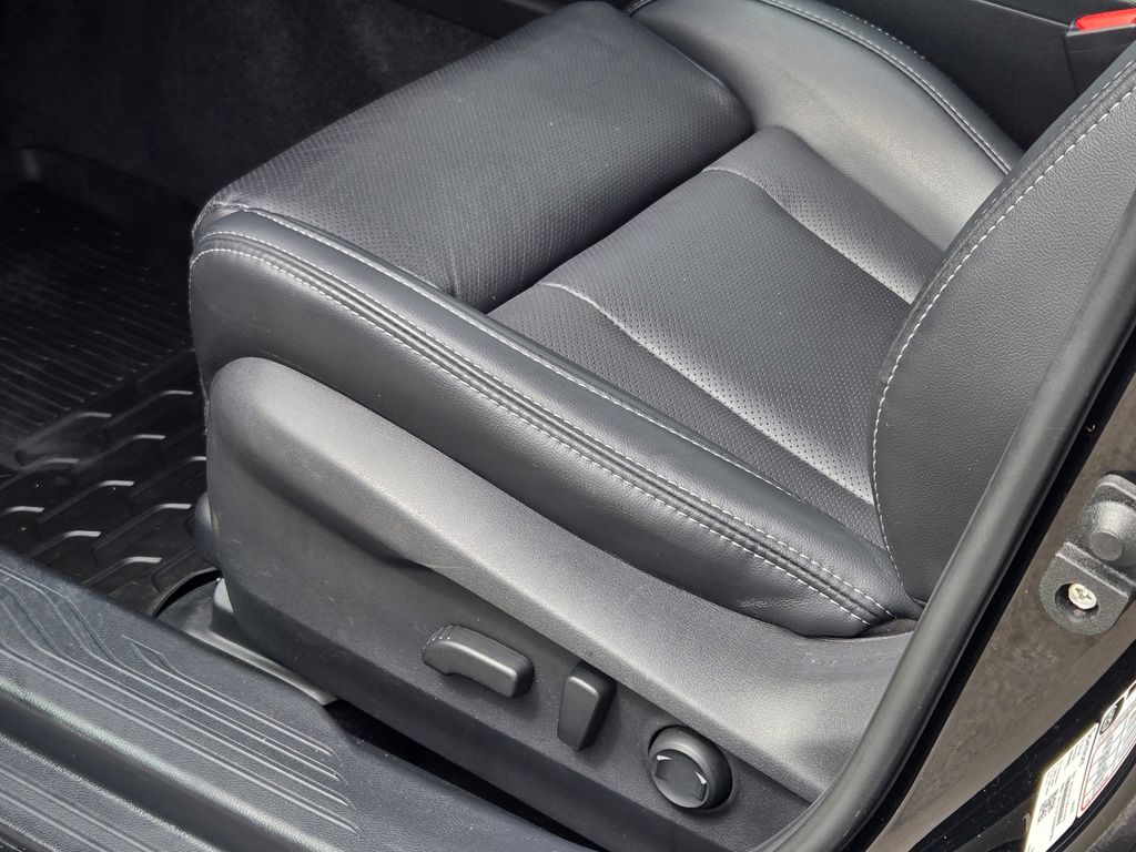 2021 Subaru Outback Limited photo 20