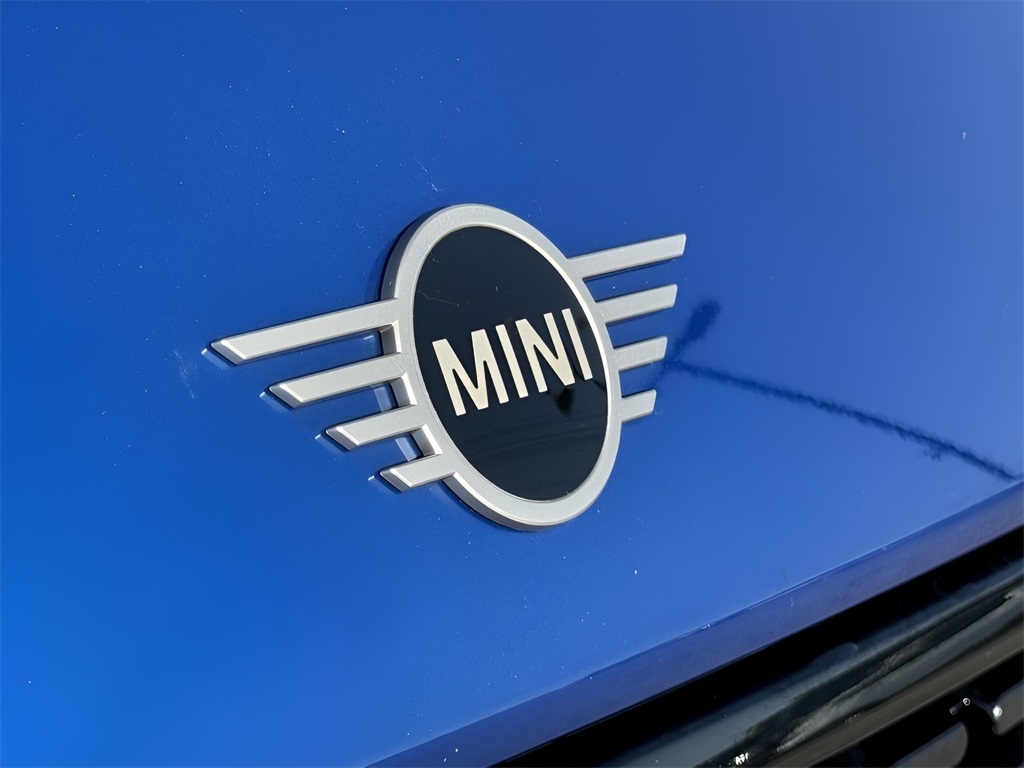 2025 Mini Cooper Hardtop 4 Door Signature photo 21