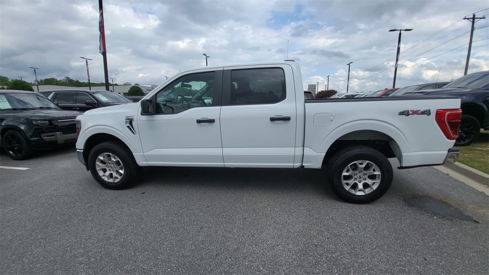 2023 Ford F-150 XLT photo 5