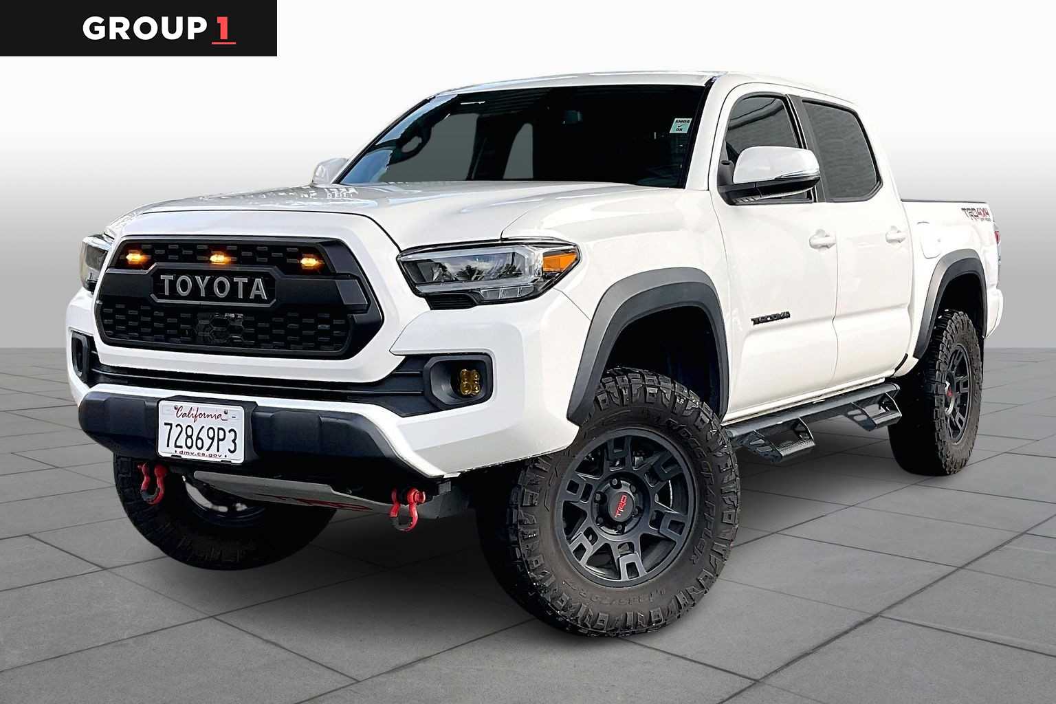 2022 Toyota Tacoma TRD Off Road's photo
