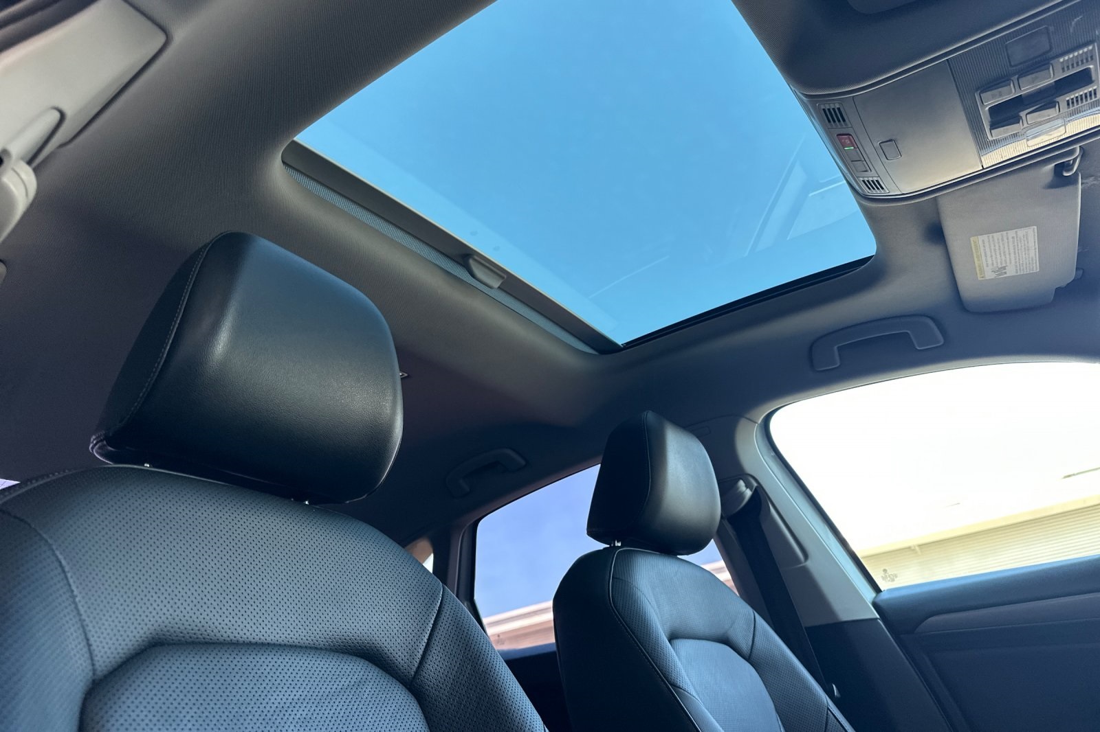 2020 Volkswagen Jetta 1.4T SEL Premium photo 16