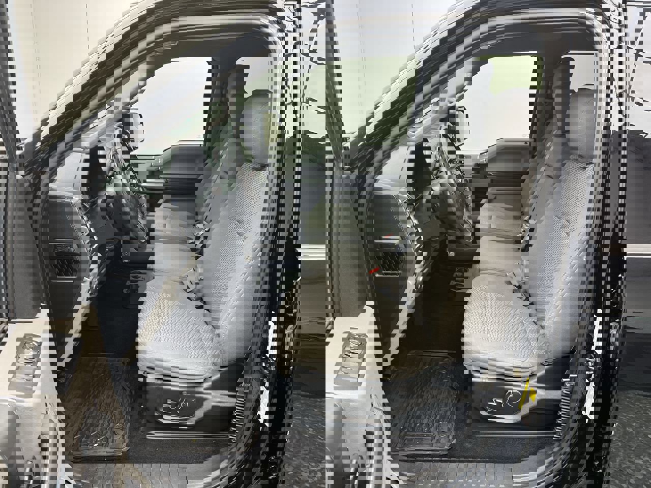 2017 Ford F-150 XL photo 3