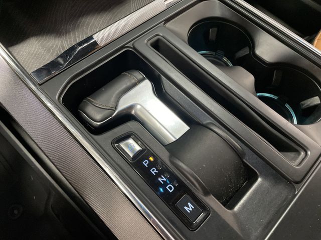 Used 2021 Gray Metallic Ford Platinum image 32